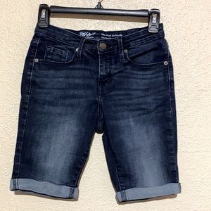 Mossimo Jean Shorts Blue Stretchy Size 2R Mid Rise Bermuda